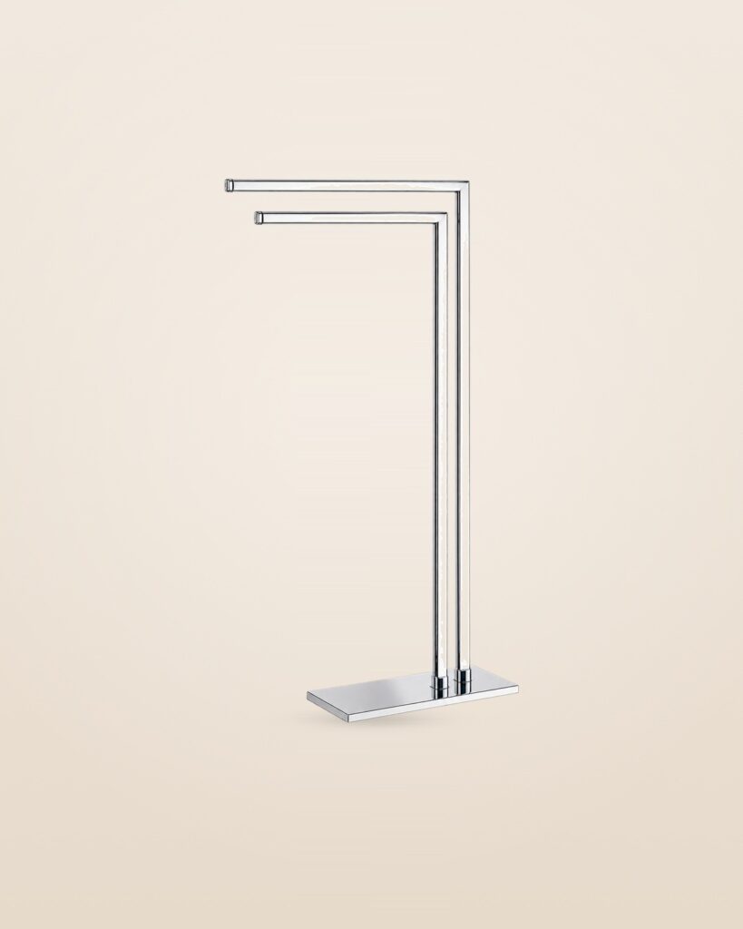 Novastar · Toalheiro de pé duplo design